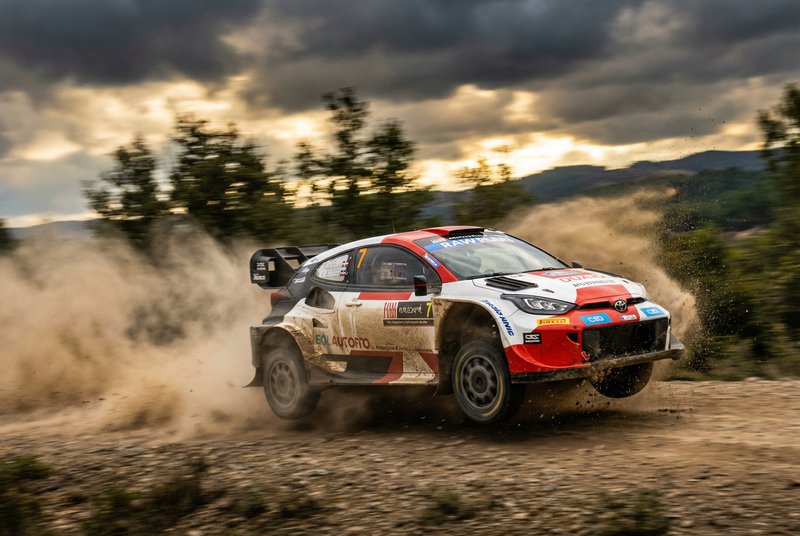 母狗赛车视频-越野赛事